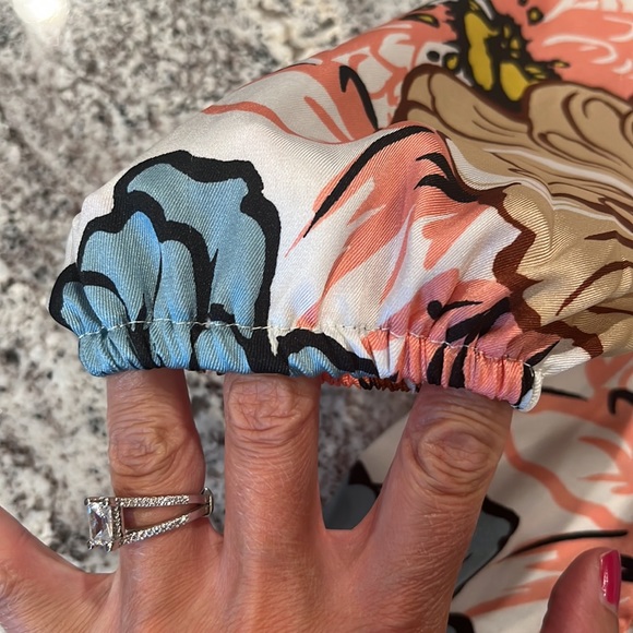 Like new Coco Bianco top - Picture 2 of 14